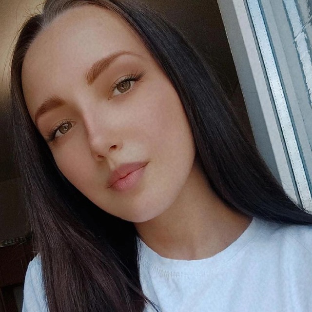 Фото контакту